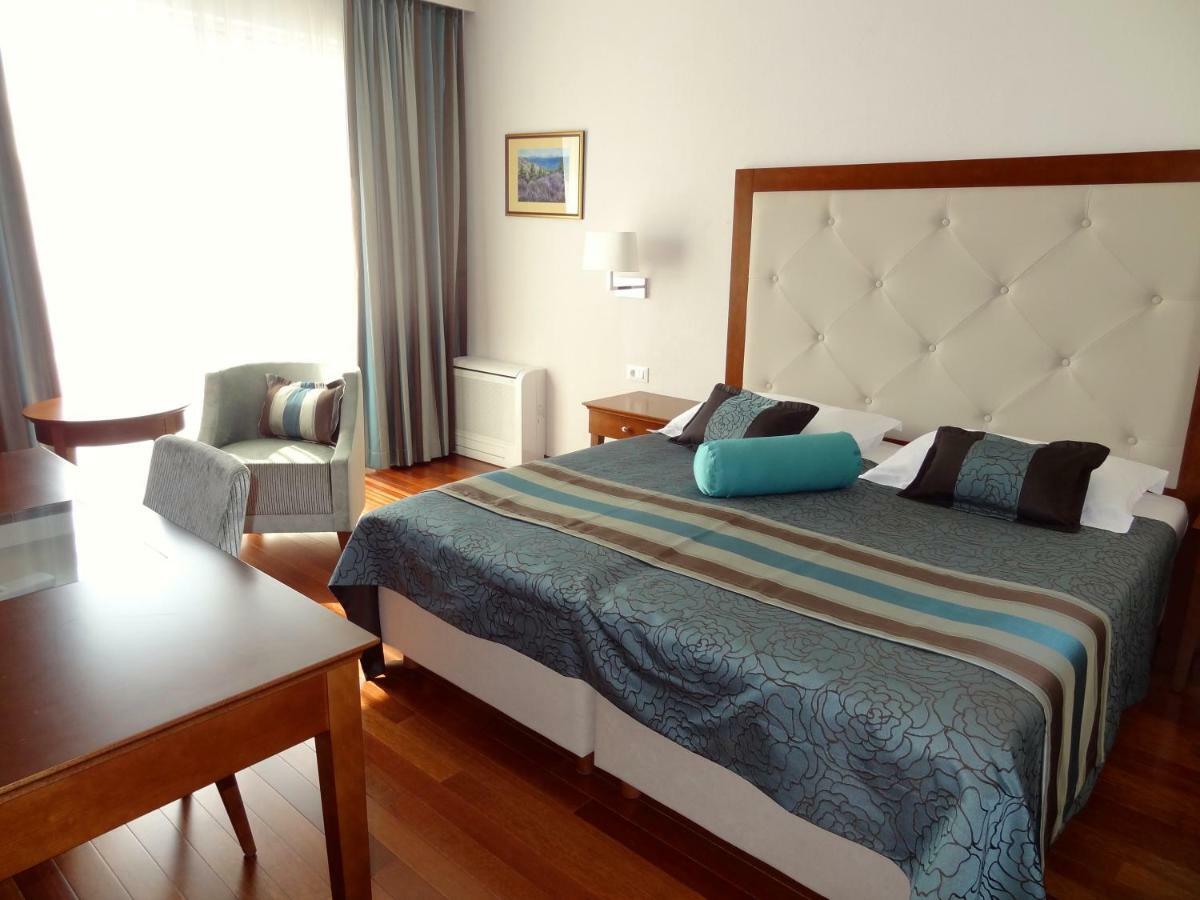 מאקרסקה Apartments Ruza מראה חיצוני תמונה