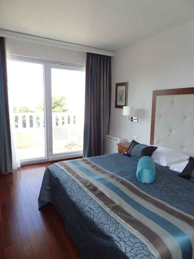 מאקרסקה Apartments Ruza מראה חיצוני תמונה